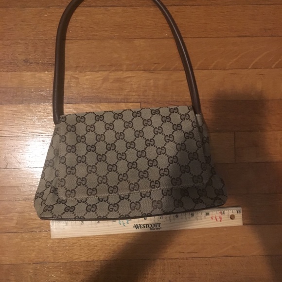 GUCCI vintage bag-authentic-price is firm - Picture 6 of 9